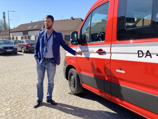 Nový dopravní automobil pro JSDHO Bystřice